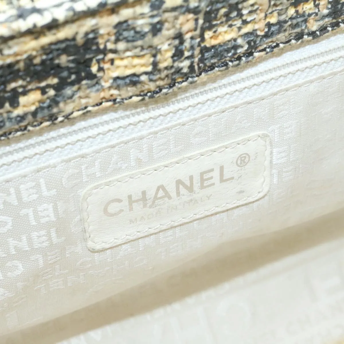 Chanel Camellia Icon Turn lock Chain Flap ShoulderBag Beige Black CC Auth 24396A