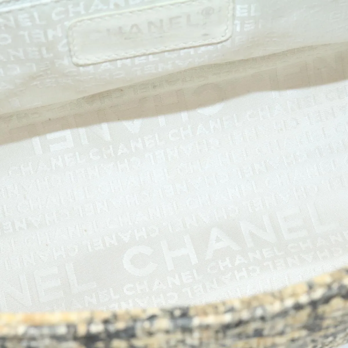 Chanel Camellia Icon Turn lock Chain Flap ShoulderBag Beige Black CC Auth 24396A