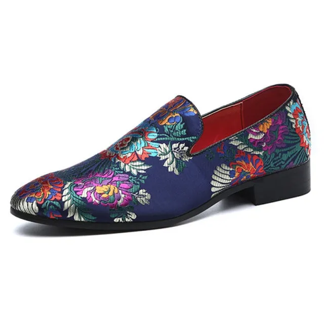 Embroidered Men Moccasins  Dress Shoes