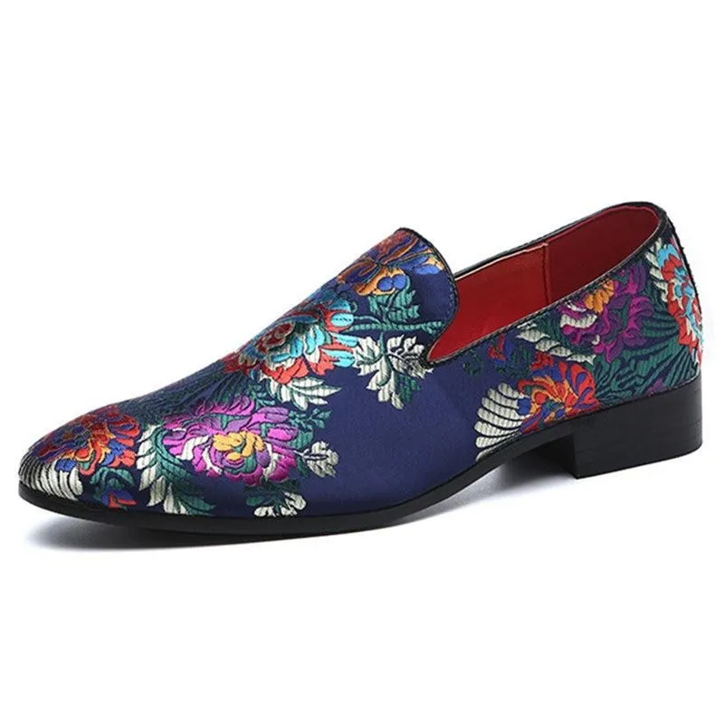 Embroidered Men Moccasins  Dress Shoes