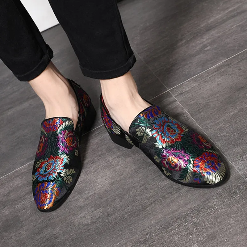 Embroidered Men Moccasins  Dress Shoes