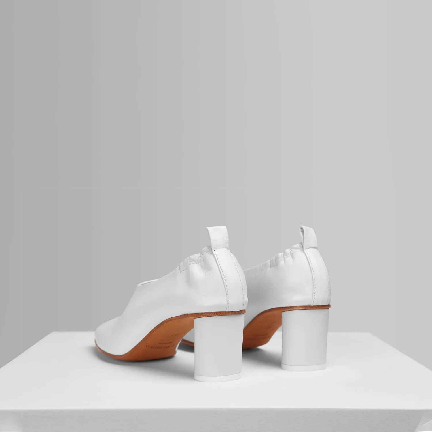 Micol Pumps in Bianco