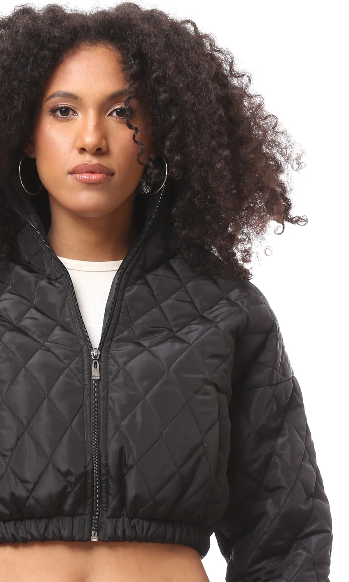 O171121 Black Quilted Cropped Bomber Jacket With Hem