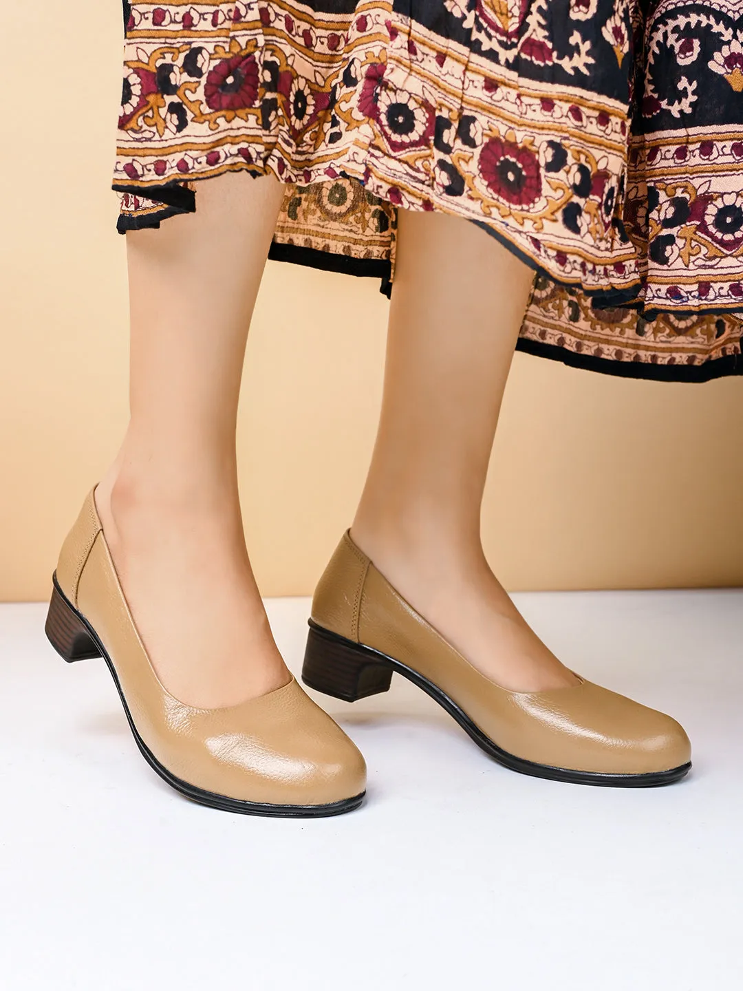 Pelle Albero Women Beige Leather Office Block Heel Ballerina