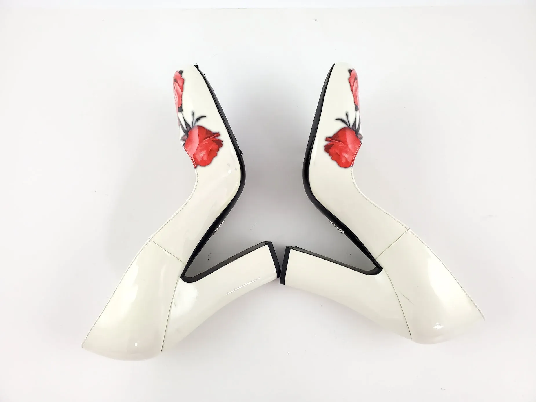 Prada Off White Floral Patent Leather Pumps 39