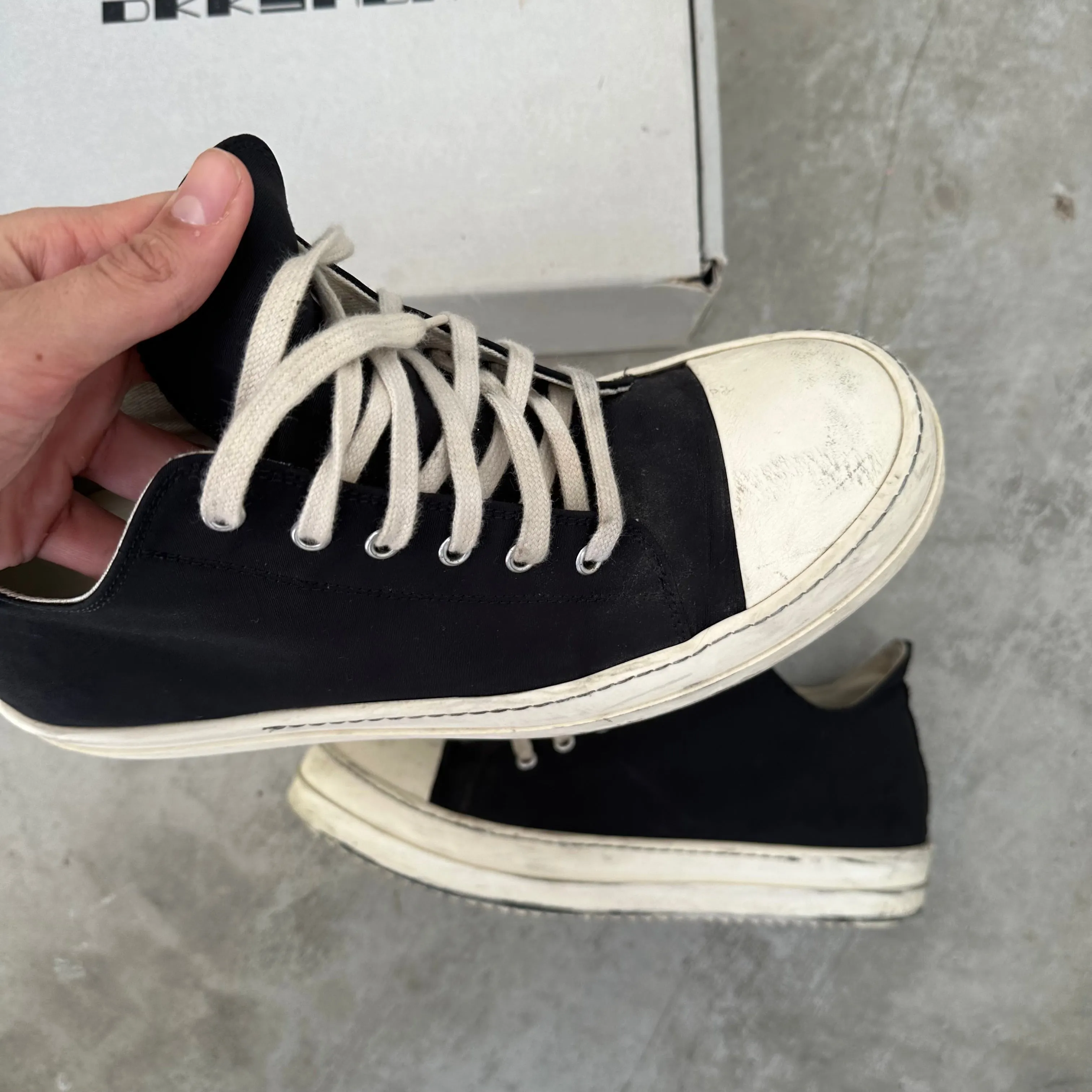 Rick Owens DRKSHDW Ramone Black Low Top Sneakers (EU44)